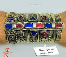 Load image into Gallery viewer, Ethnic Vintage Boho Style Handcuff Bracelet
