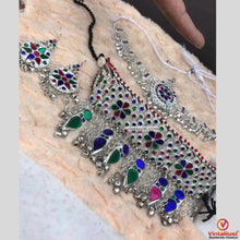 Load image into Gallery viewer, Tribal Handmade Silver Kuchi Jewelry Set
