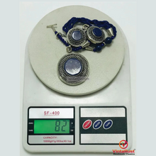 Load image into Gallery viewer, Lapis Blue Stone Silver Pendant Necklace
