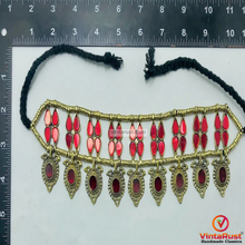 Load image into Gallery viewer, Red and Blue Glass Stones Collar Choker Necklace
