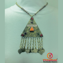 Load image into Gallery viewer, Metal And Wooden Beaded Chain Pendant Necklace

