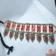 Load image into Gallery viewer, Red and Blue Glass Stones Collar Choker Necklace
