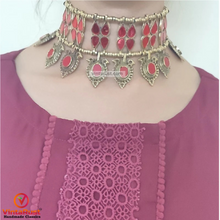 Load image into Gallery viewer, Red and Blue Glass Stones Collar Choker Necklace
