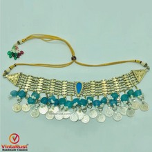 Load image into Gallery viewer, Turquoise Stone With Coins Choker Necklace
