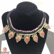 Load image into Gallery viewer, Vintage Statement Collar Choker Stones Necklace
