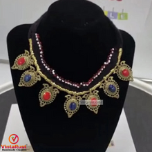 Load image into Gallery viewer, Vintage Statement Collar Choker Stones Necklace
