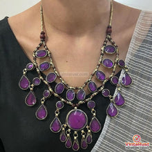 Load image into Gallery viewer, Amethyst Stone Choker Necklace with Wooden Beads
