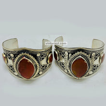 Load image into Gallery viewer, Antique Glass Stone Boho Hand Cuff
