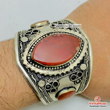 Load image into Gallery viewer, Antique Glass Stone Bracelet Boho Hand Cuff
