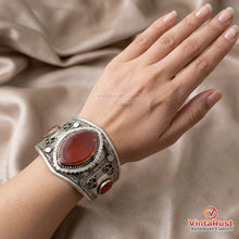 Load image into Gallery viewer, Antique Glass Stone Bracelet Boho Hand Cuff

