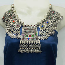 Load image into Gallery viewer, Beaded Chain Coins Afghan Necklace
