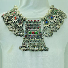 Load image into Gallery viewer, Beaded Chain Coins Afghan Necklace
