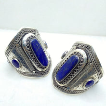 Load image into Gallery viewer, Vintage Lapis Lazuli Stone Cuff Bracelet
