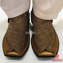 Load image into Gallery viewer, Brown Peshawari Chappal Leather Sandals for Men
