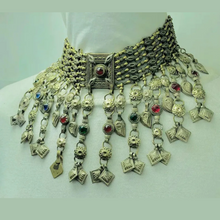 Load image into Gallery viewer, Dangling Tassels Vintage Choker Necklace
