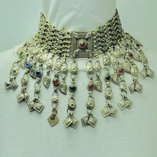 Load image into Gallery viewer, Dangling Tassels Vintage Choker Necklace

