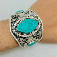 Load image into Gallery viewer, Ethnic Green Stone Handcuff Bracelet
