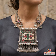 Load image into Gallery viewer, Ethnic Tribal Red and Green Glass Stones
