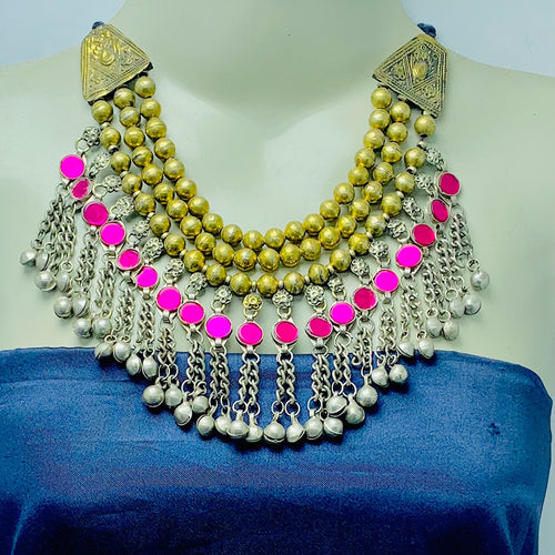 Golden Beaded Necklace With Pink Glass Stones