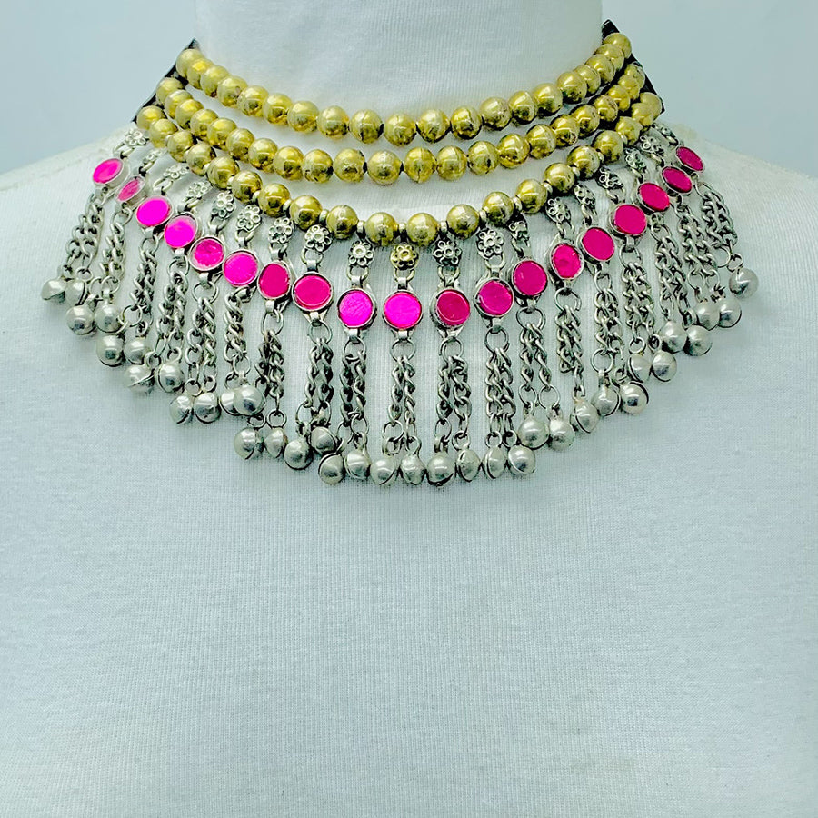 Golden Beaded Necklace With Pink Glass Stones