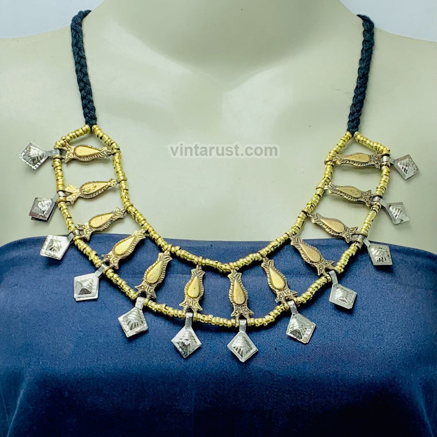 Handcrafted Tribal Light Weight Necklace