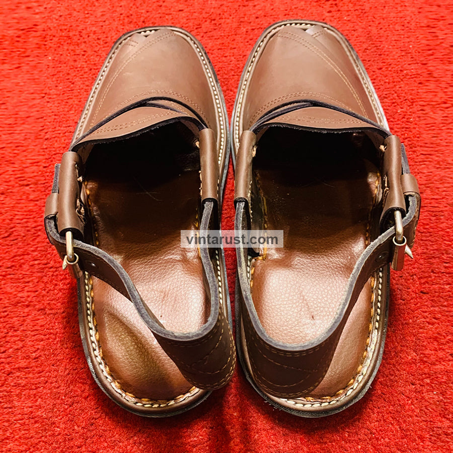 Handmade Brown Leather Kaptaan Men display picture 1