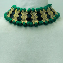 Load image into Gallery viewer, Handmade Green Vintage Choker Necklace
