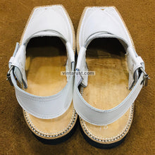 Load image into Gallery viewer, Handmade Leather Matt White Kaptaan Chappal
