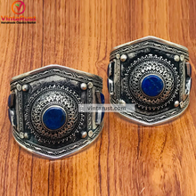 Load image into Gallery viewer, Nomadic Tribal Bracelet With Lapis Lazuli Stone
