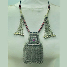 Load image into Gallery viewer, Handmade Pendant Necklace with Beads and Tassels
