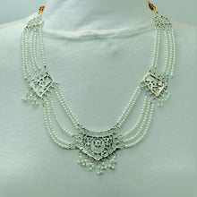 Load image into Gallery viewer, Handmade White Pearls Beaded Chain Necklace
