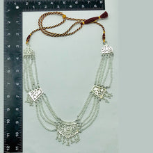 Load image into Gallery viewer, Handmade White Pearls Beaded Chain Necklace
