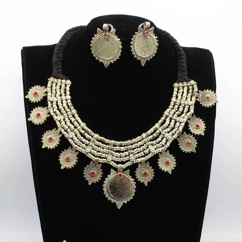Handmade Gold Coins Chokers And Earrings with Jewelry Set