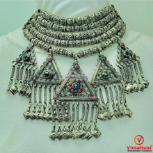 Load image into Gallery viewer, Multilayer Beaded Necklace With Dangling Pendants
