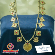 Load image into Gallery viewer, Vintage Golden Two Coins Necklaces Jewelry Set
