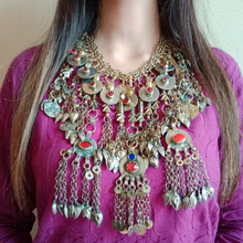 Load image into Gallery viewer, Antique Silver Kuchi Tribal Bib Necklace
