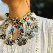 Load image into Gallery viewer, Vintage Dangling Coins Necklace With Green and Red Glass Stones
