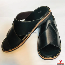 Load image into Gallery viewer, Men’s Black Peshawari Chappal
