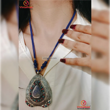 Load image into Gallery viewer, Trendy Lapis Lazuli Pendant Necklace
