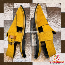 Load image into Gallery viewer, Handmade Suede Leather Norozi Men&#39;s Chappal
