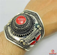 Load image into Gallery viewer, Handmade Kuchi Adjustable Bracelet With Coral Stone
