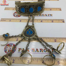 Load image into Gallery viewer, Vintage Turquoise Stone Slave Bracelet with Rings
