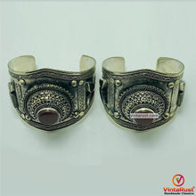 Load image into Gallery viewer, Boho Adjustable Carnelian Stones Cuff Bracelet
