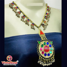 Load image into Gallery viewer, Antique Beaded Chain Pendant Necklace
