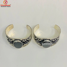 Load image into Gallery viewer, Vintage Black Stone Adjustable Cuff Bracelet
