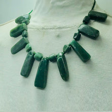 Load image into Gallery viewer, Jade Beaded Minimalist Bohemian Necklace
