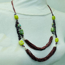 Load image into Gallery viewer, Maroon Beads and Stones Necklace
