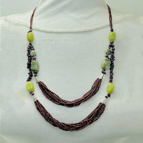 Maroon Beads and Stones Necklace