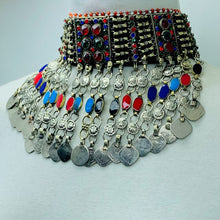 Load image into Gallery viewer, Multicolor Tribal Choker Necklace With Coins
