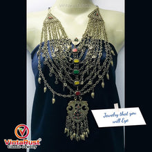 Load image into Gallery viewer, Multilayers Bib Necklace With Dangling Massive Pendant and Tassels
